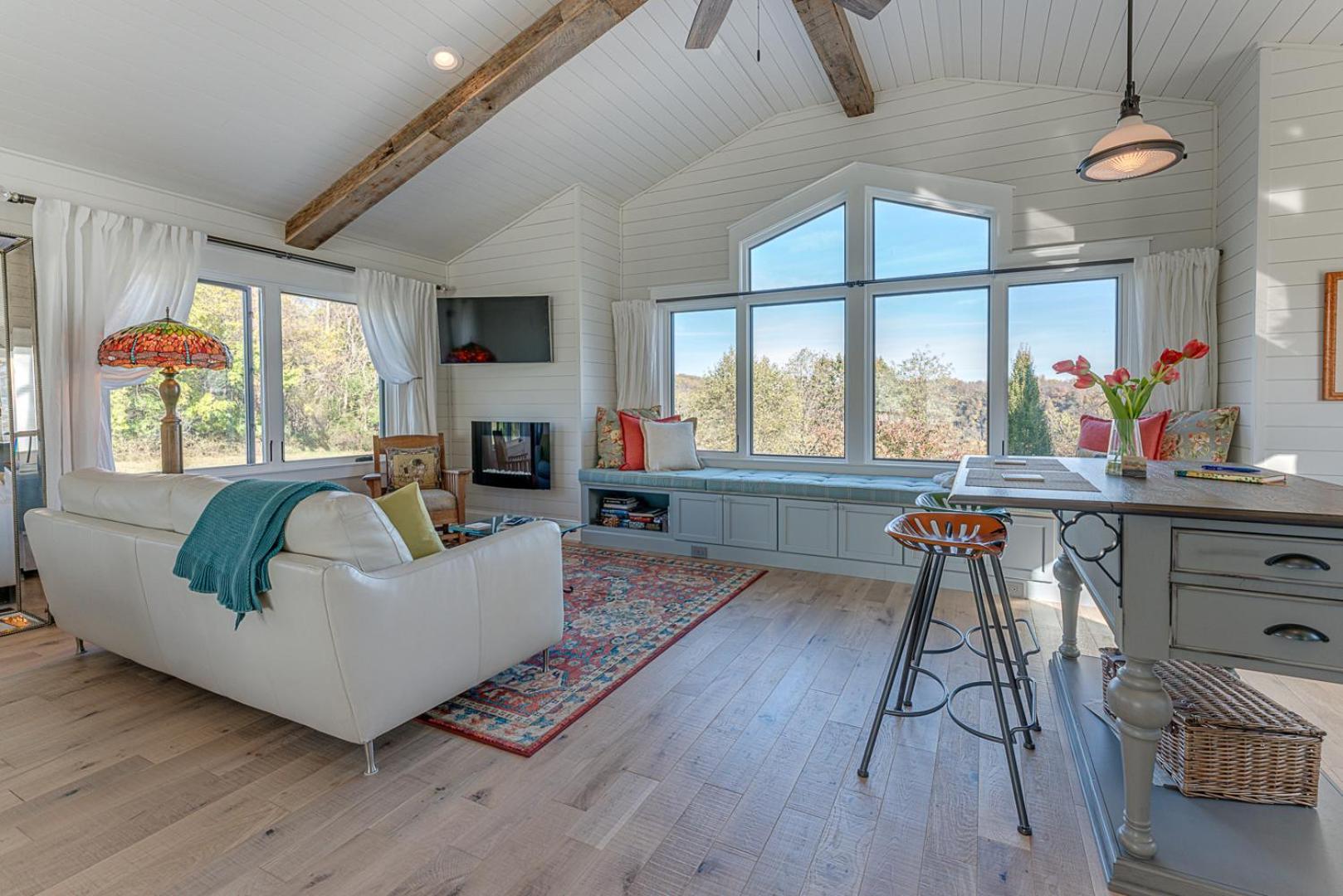 La Soledad Lavender Farm And Guesthouse Harpers Ferry Bagian luar foto